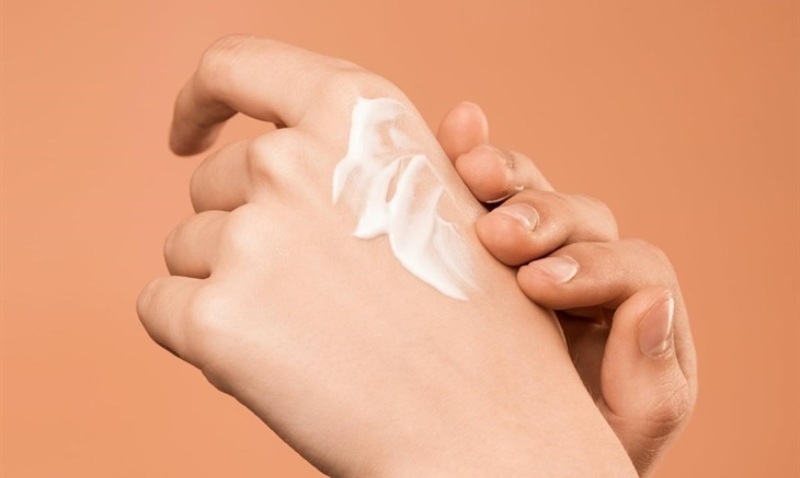 Kem Trị Nám Hoạt Động Thế Nào Trên Da